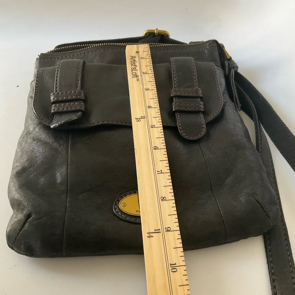 Fossil Black Leather Crossbody with Brass Accent - Picture 11 of 16